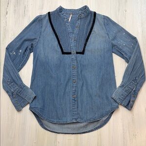 Free People Chambray Pintuck Bib Blue Denim Long Sleeve Shirt Sz XS